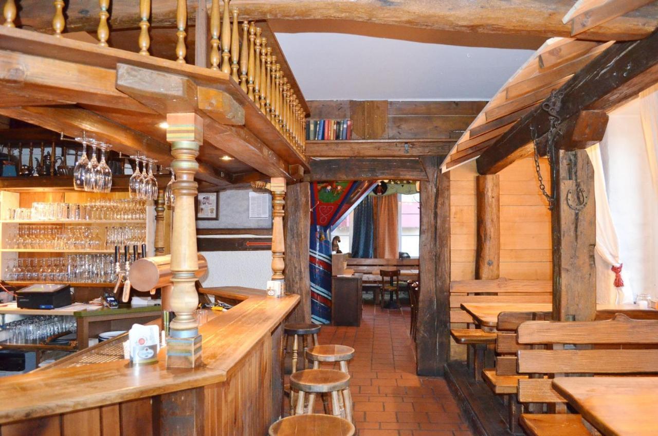 Hotel "Cafe Verkehrt" - Wellcome Motorbiker, Berufsleute Und Reisende Im Schwarzwald Oberhof  Экстерьер фото